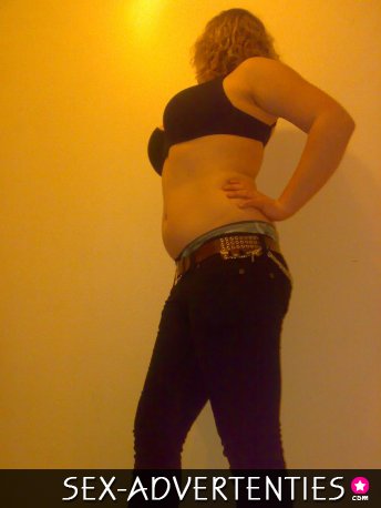 Heerlijke geile stoeipoes Sammy