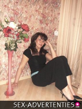 gebonden vrouw wil naar parenclub