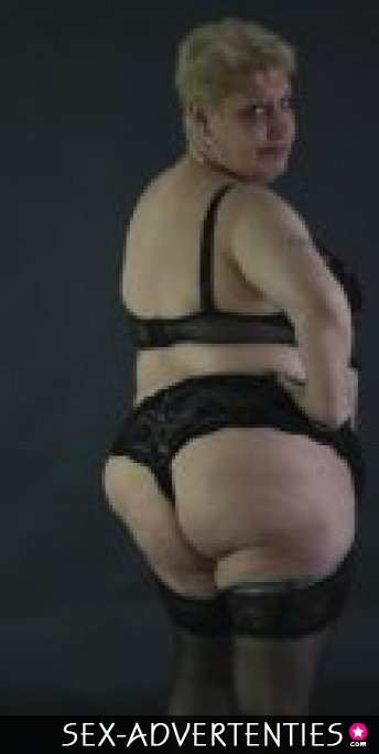 kyra erotica en meisjes