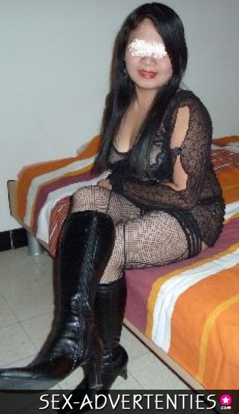 exotisch mooi huisvrouwtje 28j