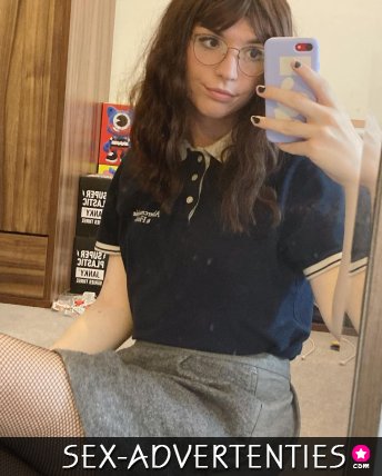 Jonge TS op zoek naar een man