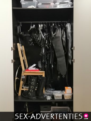 Meester zoekt slavin (v) met of zonder ervaring