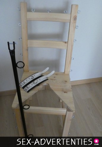 Meester zoekt onderdanige dames met of zonder ervaring BDSM