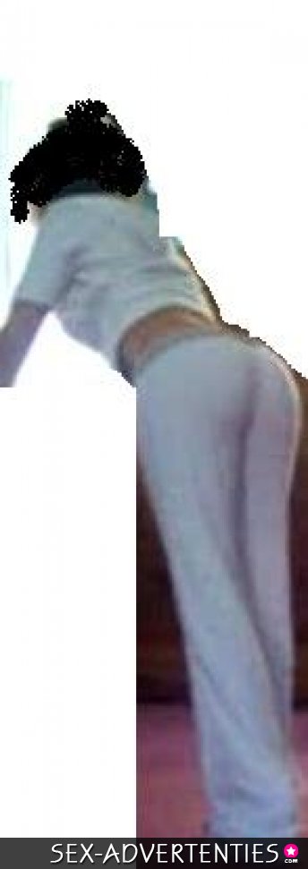 Geil latina studentje zoekt lekkere mannen! Escort