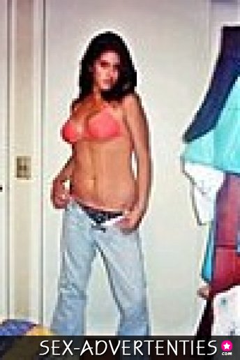 Uit kleden voor wie daarna sex wil met mij