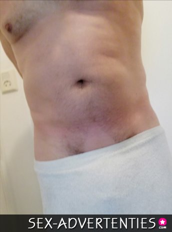 senior zoekt stel of vrouw