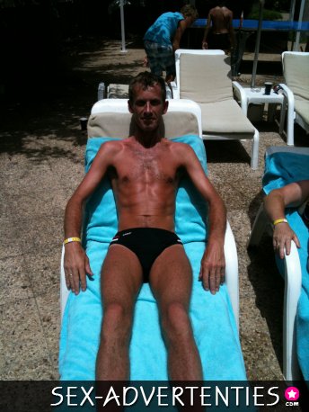 Wie wil er lekker gelikt en gemasseerd worden