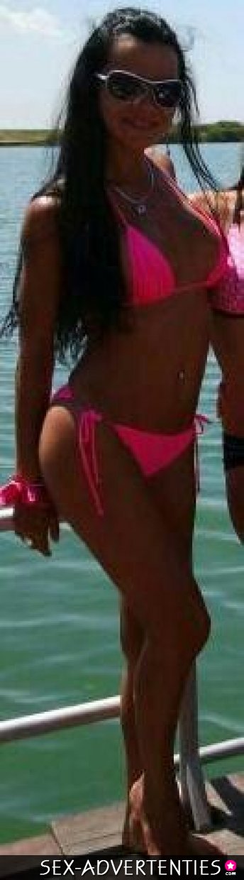 Anna is waiting for you!