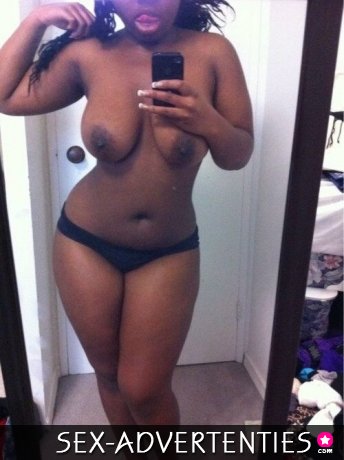 Ebony queenta escort and private services