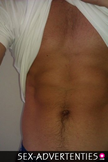 Sex met een knappe 25 jarige man