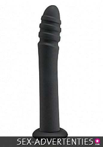9 Dildo Black kopen voor 69,25 bij PeeJayToys.nl