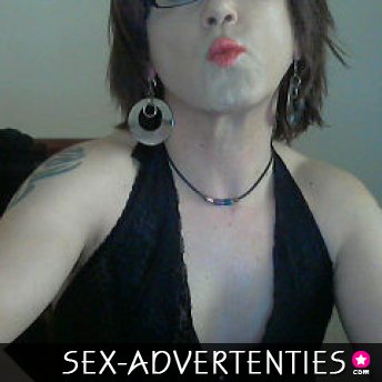 In mijn mondje wordt hij snel hard