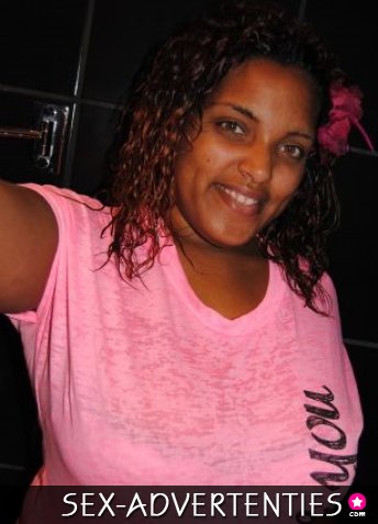 Ik zoek gezelligheid en liefde, jij ook?