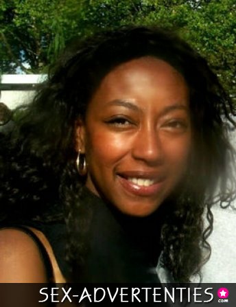 Kiamo mooie exotische vrouw van 42 jaar uit Dordrecht