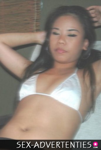 Leuke thaise meid uit brabant zoekt contact