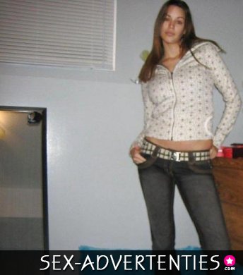 Spontane en aantrekkelijke meid (27-utr)  zoekt gezelschap.