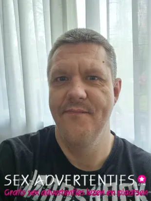 Amateur toyboy beschikbaar voor oudere vrouwen